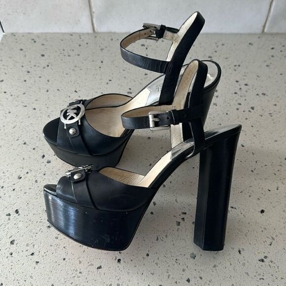 Michael Kors Racquel Platform Black Leather high Block Heels Open Toe Size 6.5M - Picture 3 of 16